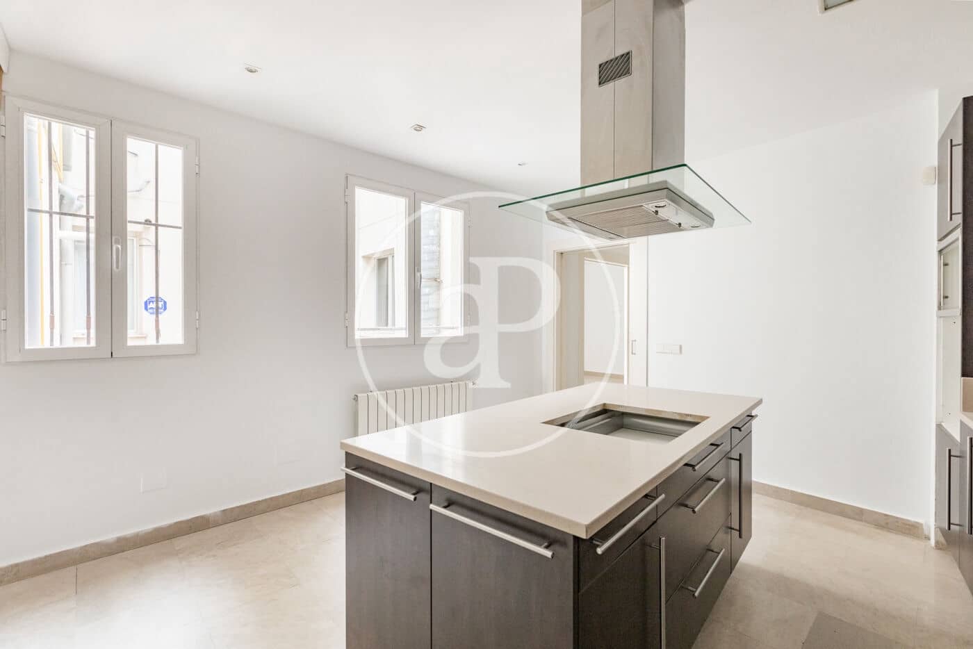 3 quarto Apartamento para venda em Madrid cidade - 1 650 000 € (Ref: 9468504)