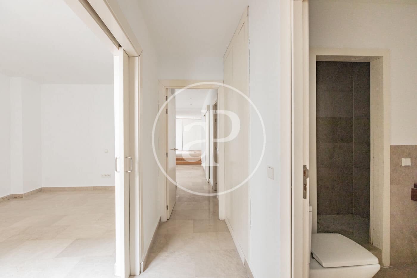 3 quarto Apartamento para venda em Madrid cidade - 1 650 000 € (Ref: 9468504)