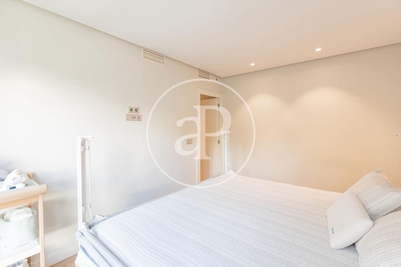 3 Zimmer Apartment zu verkaufen in Pozuelo de Alarcon mit Pool - 980.000 € (Ref: 9470387)