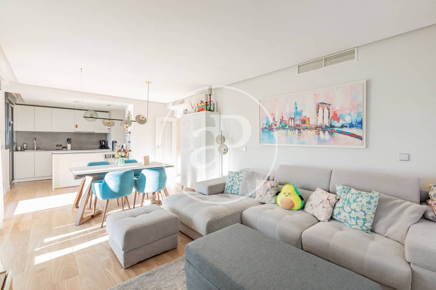 3 Zimmer Apartment zu verkaufen in Pozuelo de Alarcon mit Pool - 980.000 € (Ref: 9470387)