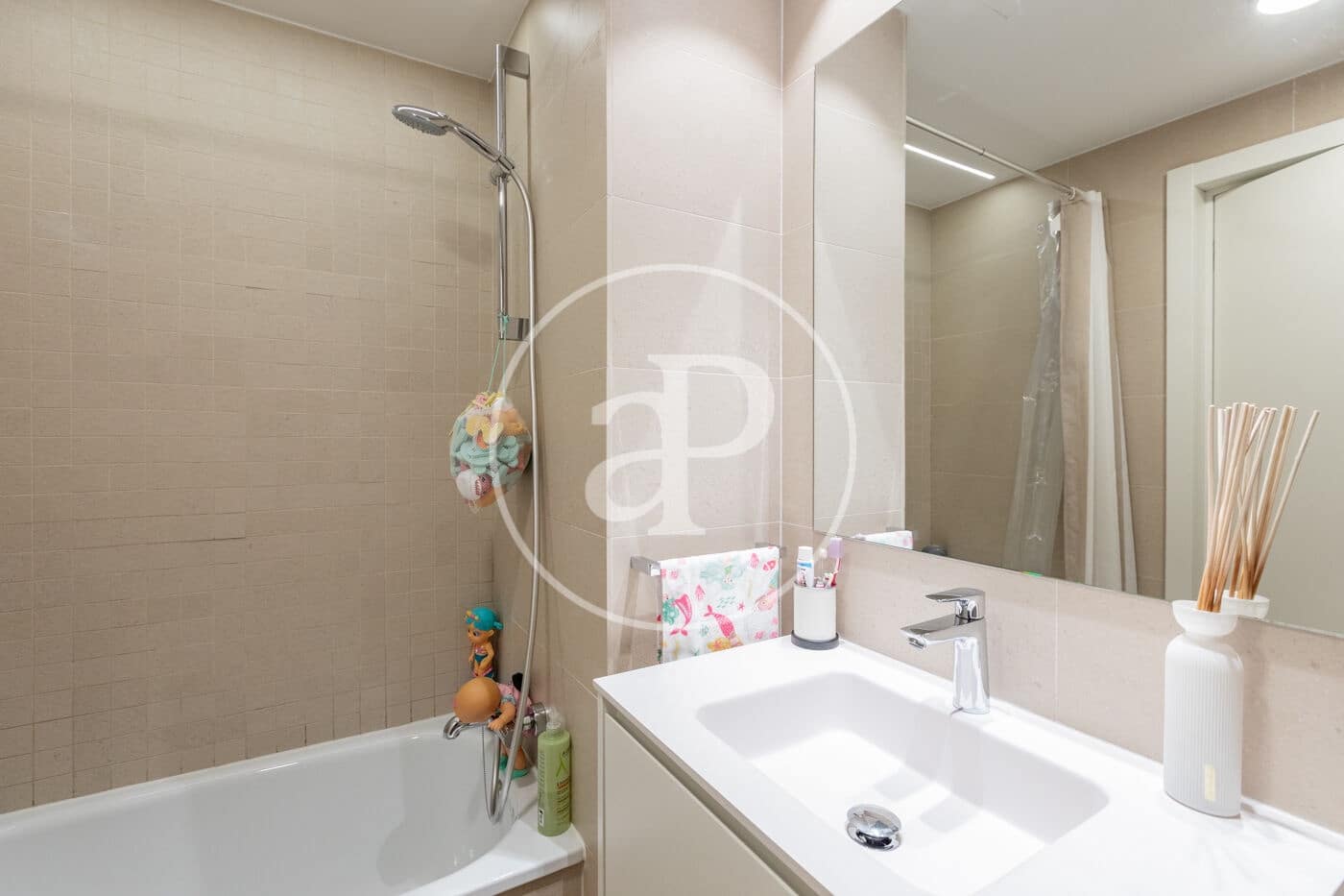 3 Zimmer Apartment zu verkaufen in Pozuelo de Alarcon mit Pool - 980.000 € (Ref: 9470387)