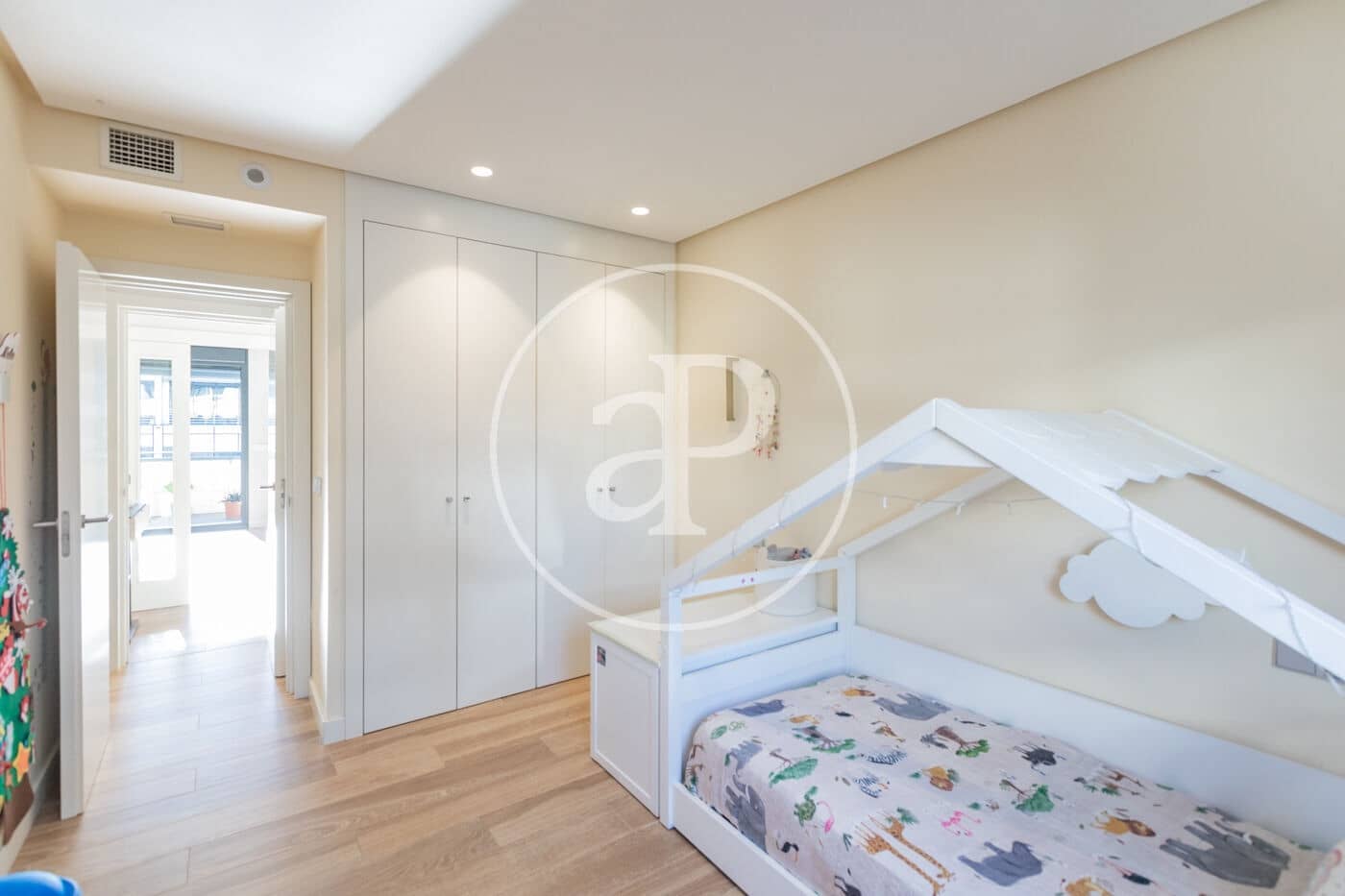 3 Zimmer Apartment zu verkaufen in Pozuelo de Alarcon mit Pool - 980.000 € (Ref: 9470387)