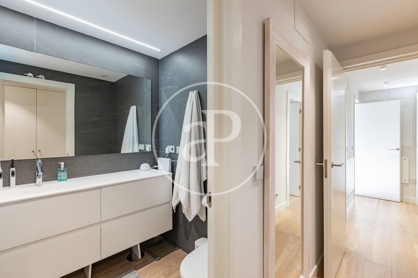 3 Zimmer Apartment zu verkaufen in Pozuelo de Alarcon mit Pool - 980.000 € (Ref: 9470387)