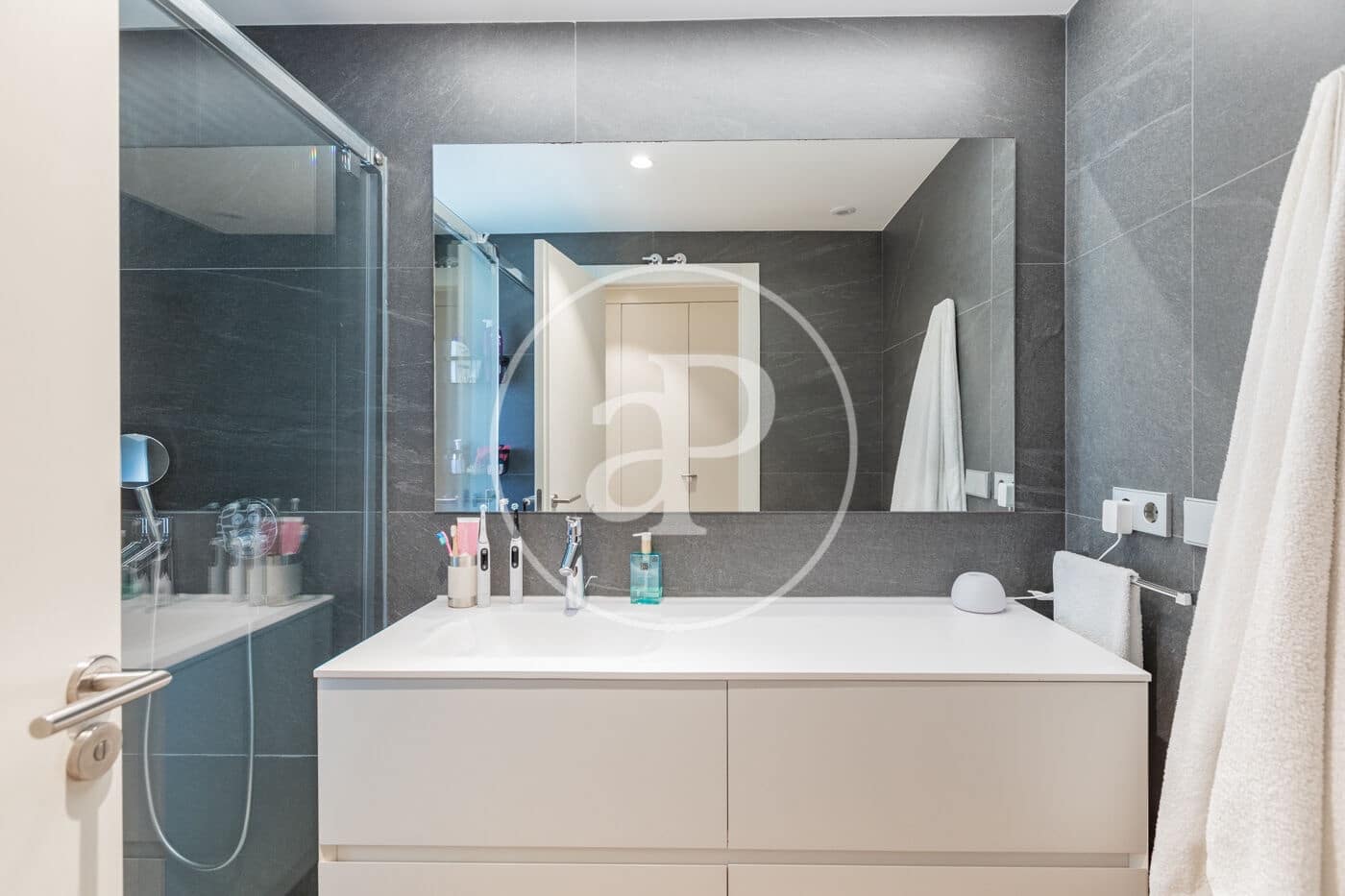 3 Zimmer Apartment zu verkaufen in Pozuelo de Alarcon mit Pool - 980.000 € (Ref: 9470387)