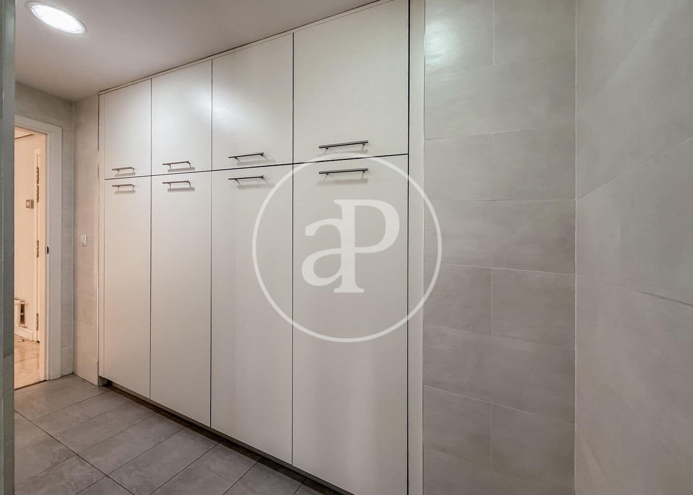 3 sypialnia Apartament do wynajęcia w Miasto Madryt - 2 600 € (Ref: 9472978)