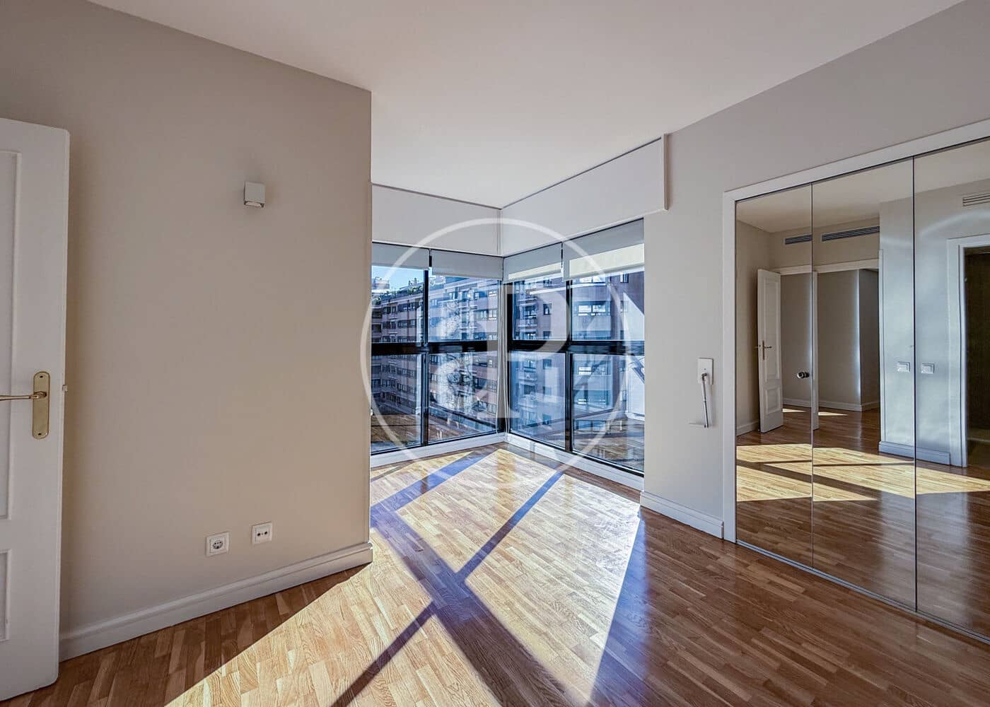 3 sypialnia Apartament do wynajęcia w Miasto Madryt - 2 600 € (Ref: 9472978)