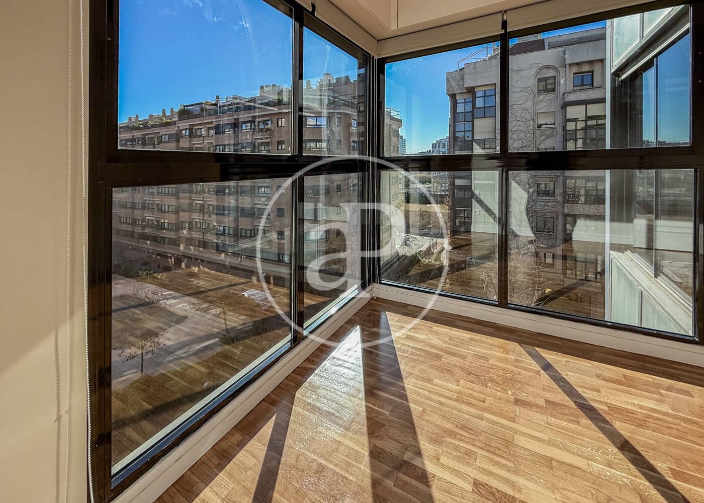 3 sypialnia Apartament do wynajęcia w Miasto Madryt - 2 600 € (Ref: 9472978)