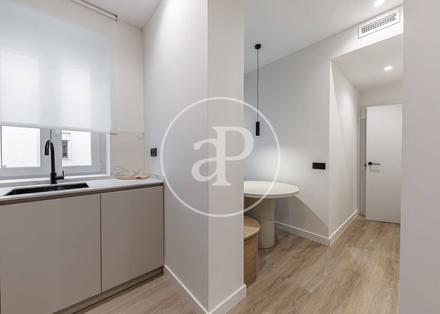 2 soveværelse Lejlighed til salg i Madrid by - € 1.375.000 (Ref: 9472980)