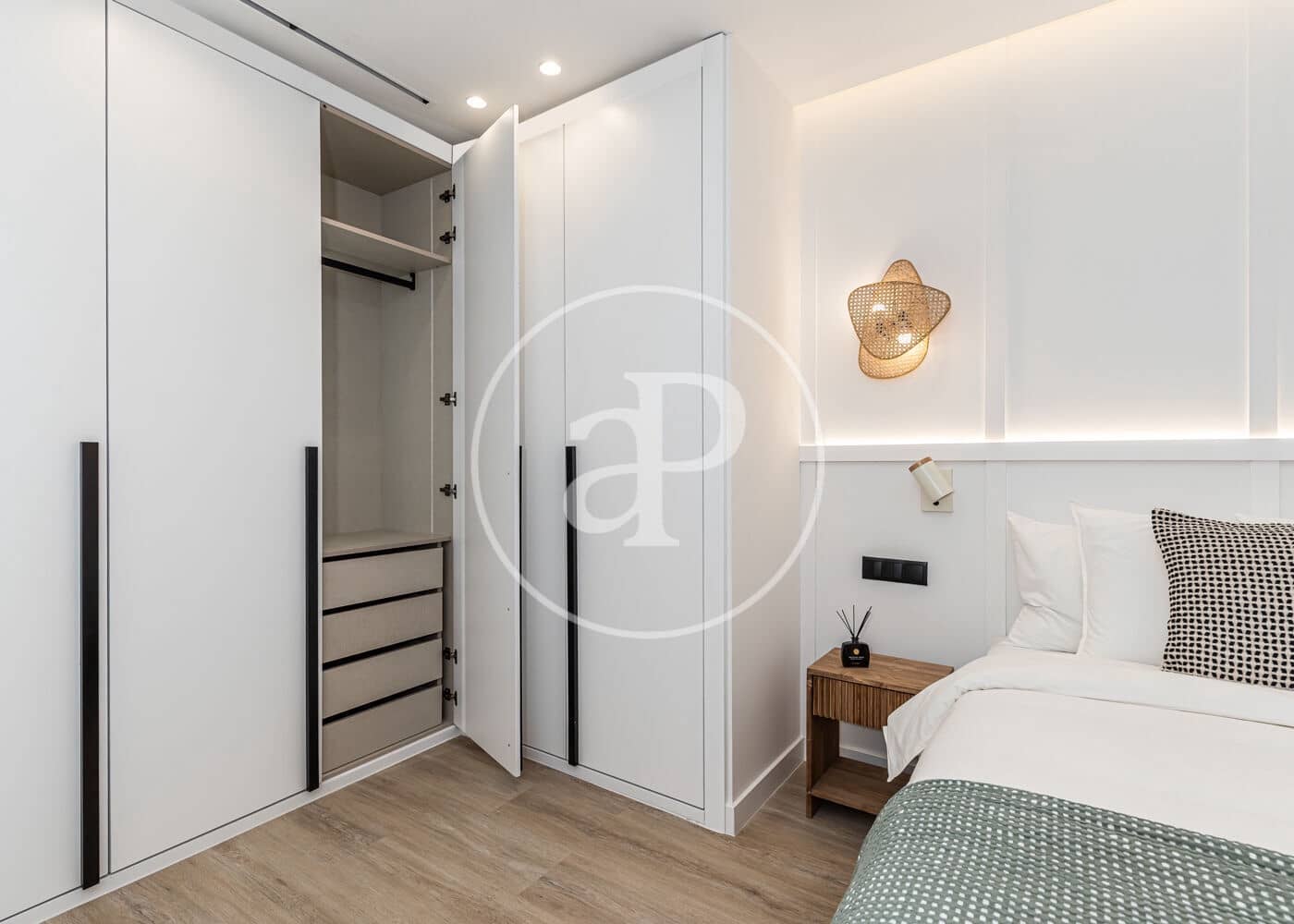 2 soveværelse Lejlighed til salg i Madrid by - € 1.375.000 (Ref: 9472980)