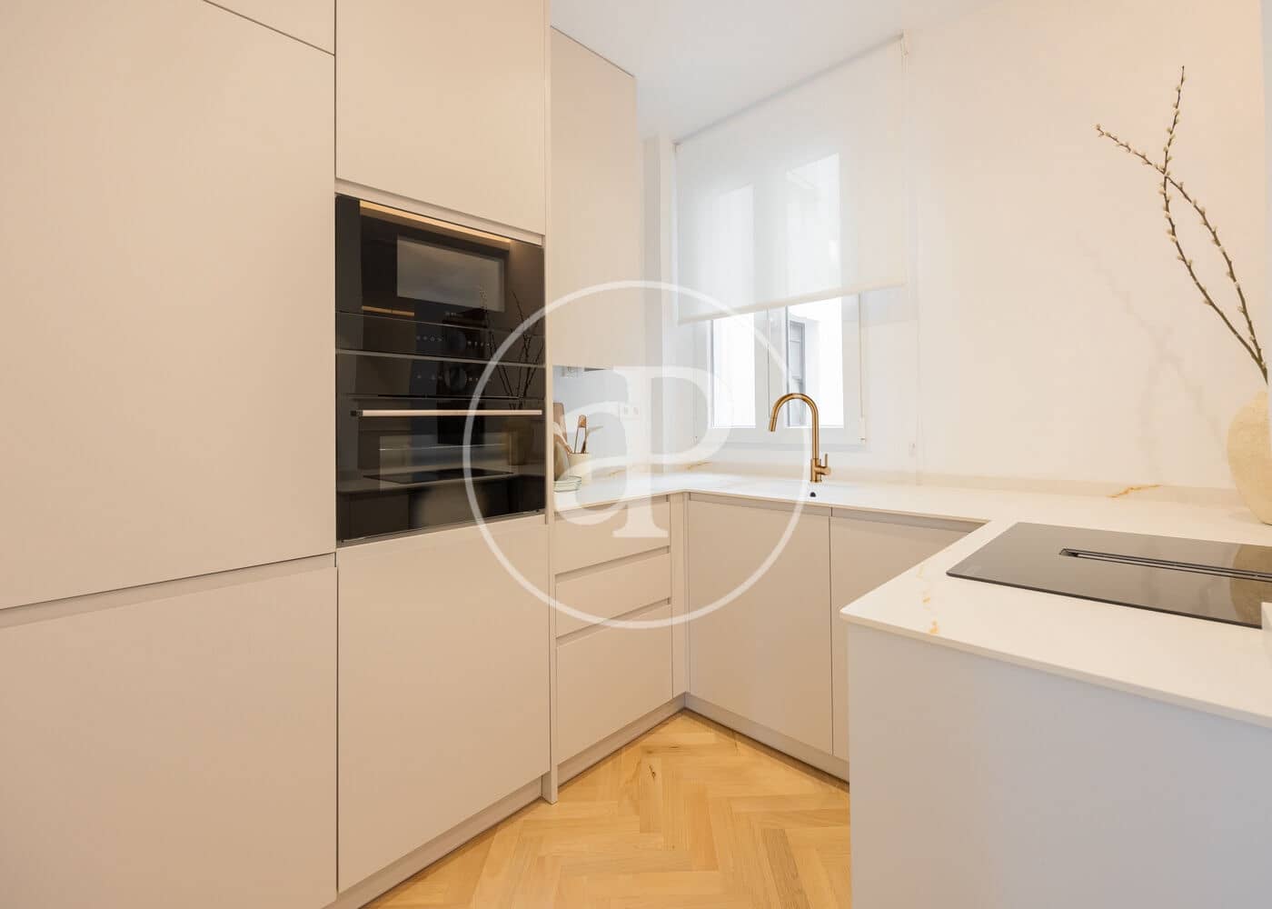 2 soveværelse Lejlighed til salg i Madrid by - € 1.750.000 (Ref: 9472981)