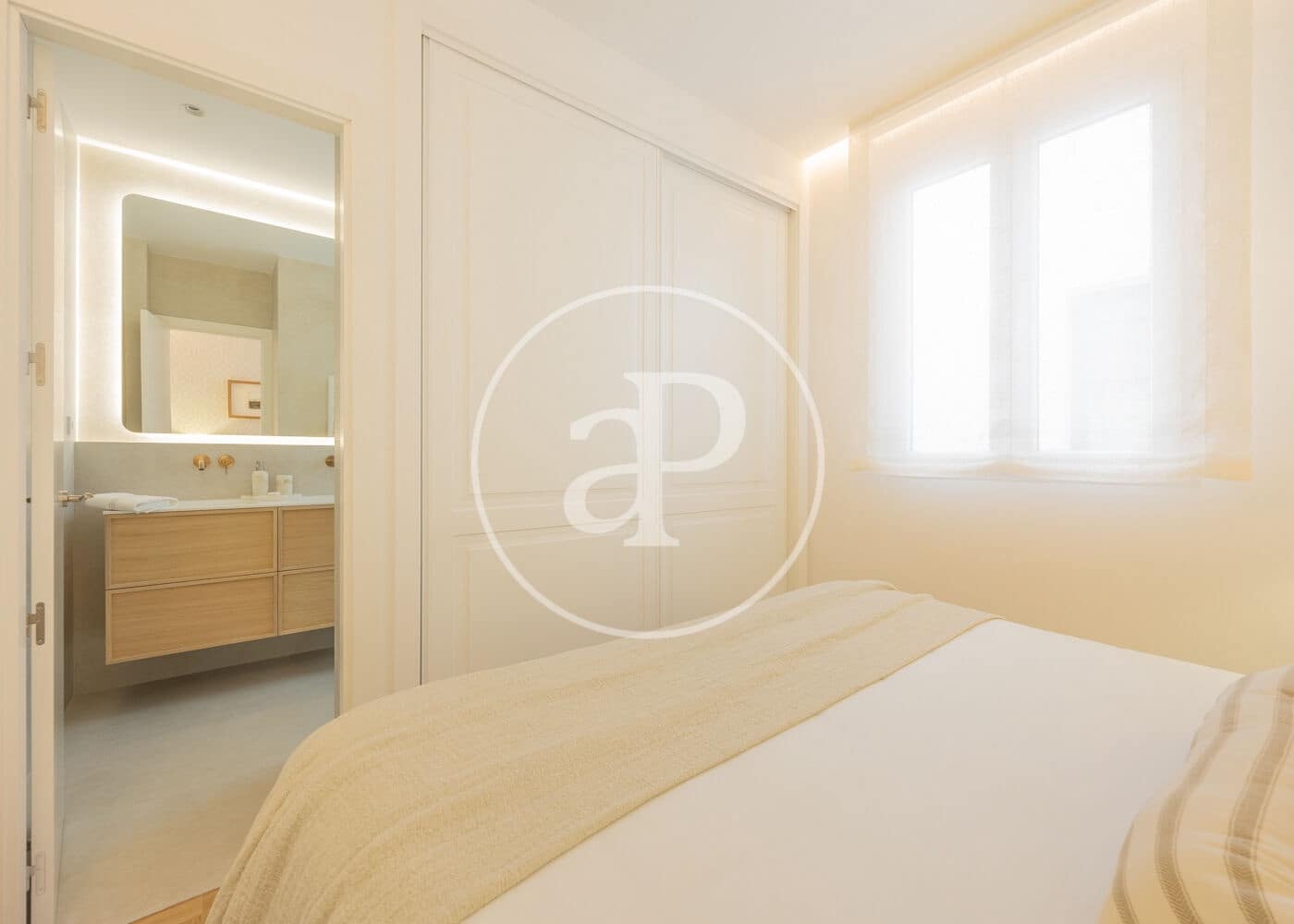 2 soveværelse Lejlighed til salg i Madrid by - € 1.750.000 (Ref: 9472981)