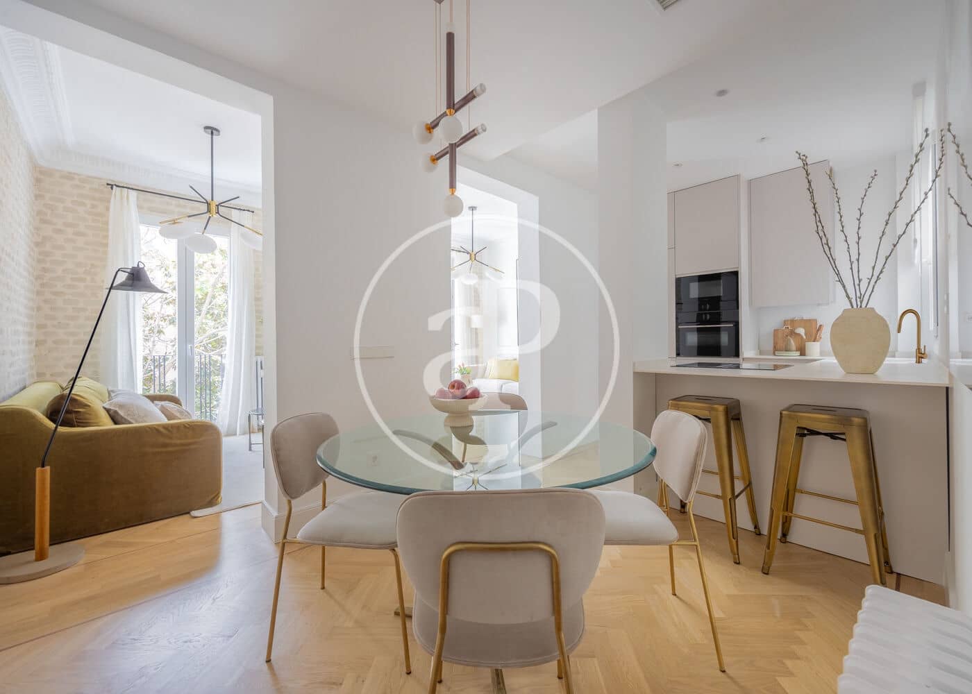 2 soveværelse Lejlighed til salg i Madrid by - € 1.750.000 (Ref: 9472981)