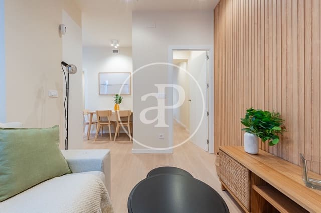 3 makuuhuone Huoneisto vuokrattavana paikassa Delicias, Madrid kaupunki - 2 100 € (Ref: 9472982)