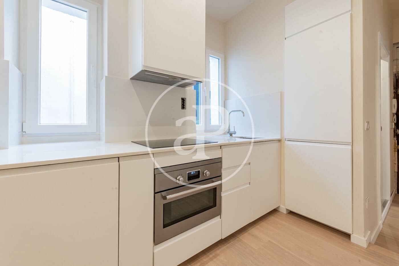 3 sypialnia Apartament do wynajęcia w Miasto Madryt - 2 100 € (Ref: 9472982)