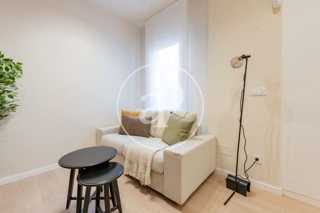 3 makuuhuone Huoneisto vuokrattavana paikassa Delicias, Madrid kaupunki - 2 100 € (Ref: 9472982)