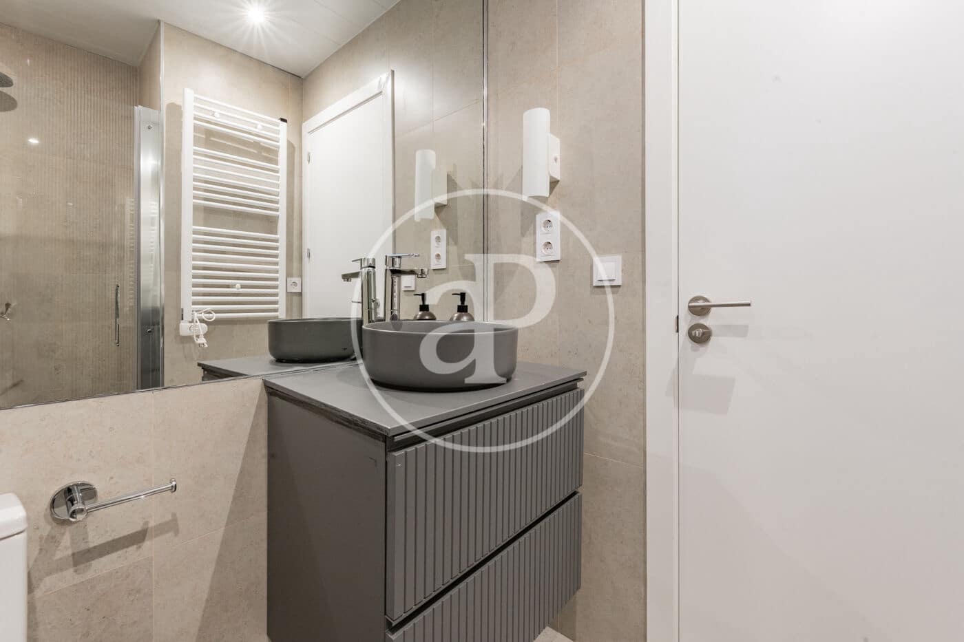 3 sypialnia Apartament do wynajęcia w Miasto Madryt - 2 100 € (Ref: 9472982)