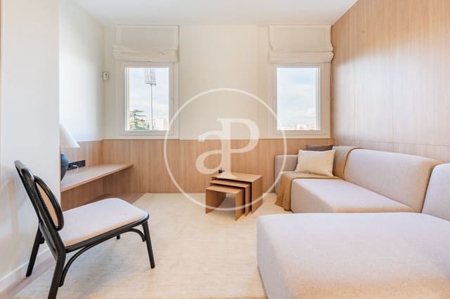 Apartamento de 2 habitaciones en Vallehermoso, Madrid ciudad en alquiler - 1.900 € (Ref: 9472983)