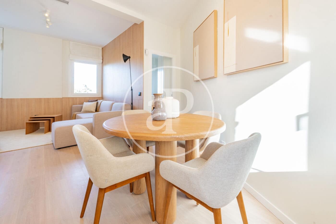 Apartamento de 2 habitaciones en Madrid ciudad en alquiler - 1.900 € (Ref: 9472983)