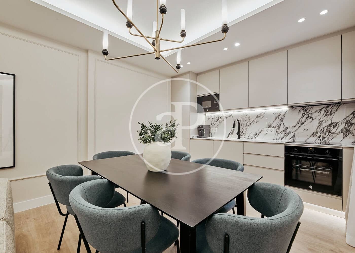 3 makuuhuone Huoneisto myytävänä paikassa Madrid kaupunki - 1 169 000 € (Ref: 9474205)