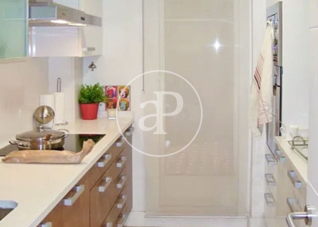 3 quarto Apartamento para arrendar em Lista, Madrid cidade - 2 600 € (Ref: 9474917)