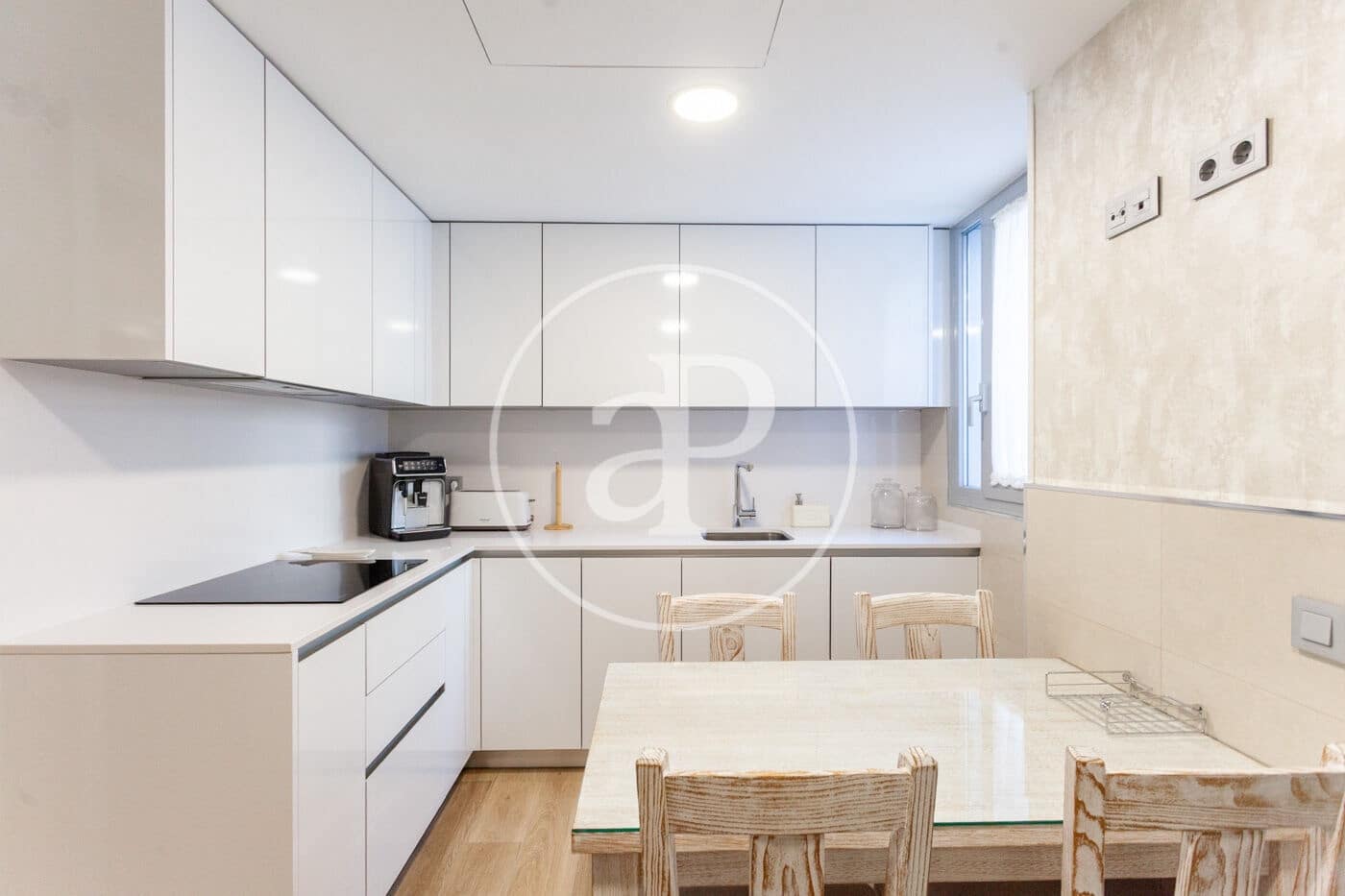 3 bedroom Apartment for sale in Las Rozas de Madrid with pool - € 785,000 (Ref: 9476112)