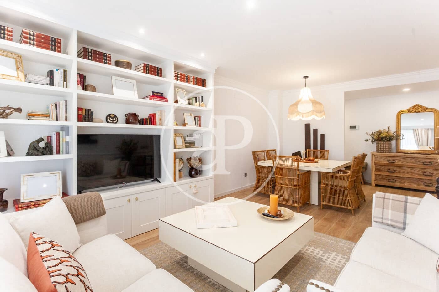 3 bedroom Apartment for sale in Las Rozas de Madrid with pool - € 785,000 (Ref: 9476112)