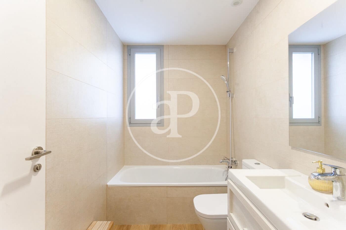 3 bedroom Apartment for sale in Las Rozas de Madrid with pool - € 785,000 (Ref: 9476112)