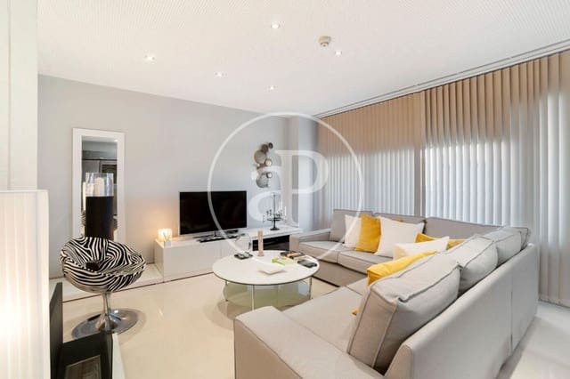 2 makuuhuone Kattohuoneisto myytävänä paikassa San Sebastián de los Reyes - 740 000 € (Ref: 9482045)