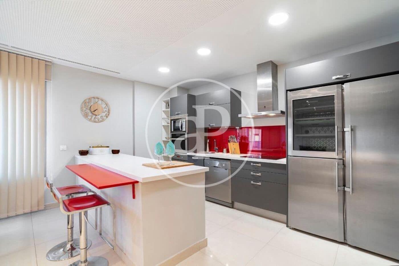 2 bedroom Penthouse for sale in San Sebastian de los Reyes - € 740,000 (Ref: 9482045)