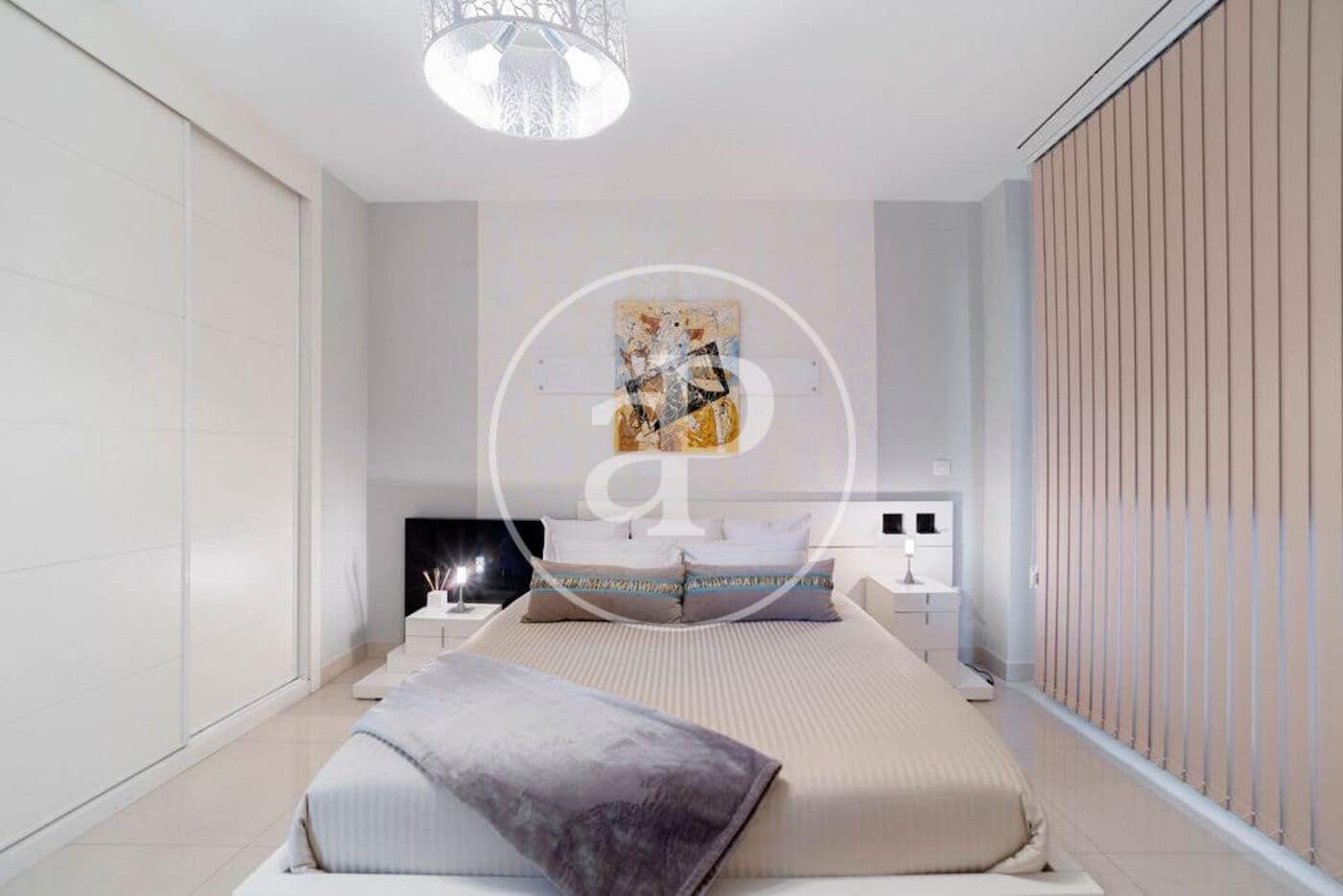 2 bedroom Penthouse for sale in San Sebastian de los Reyes - € 740,000 (Ref: 9482045)