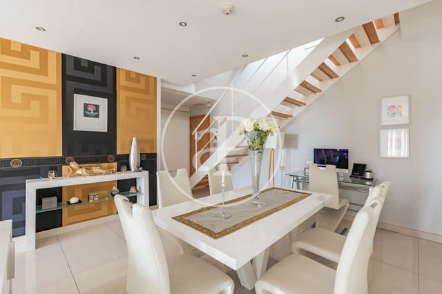 2 soveværelse Penthouse til salg i San Sebastián de los Reyes - € 720.000 (Ref: 9482045)