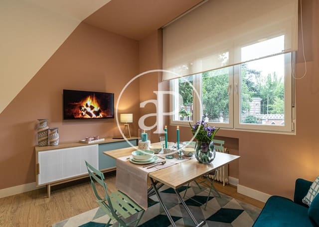 1 soveværelse Lejlighed til leje i Argüelles, Madrid by - € 1.290 (Ref: 9485294)