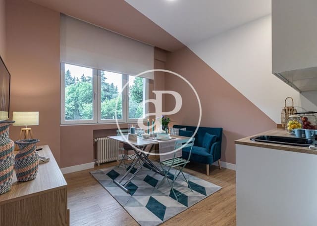 1 soveværelse Lejlighed til leje i Argüelles, Madrid by - € 1.290 (Ref: 9485294)