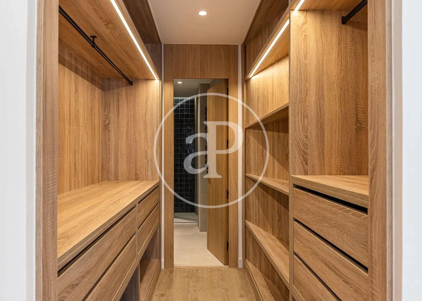 Apartamento de 3 habitaciones en Madrid ciudad en venta - 695.000 € (Ref: 9485298)