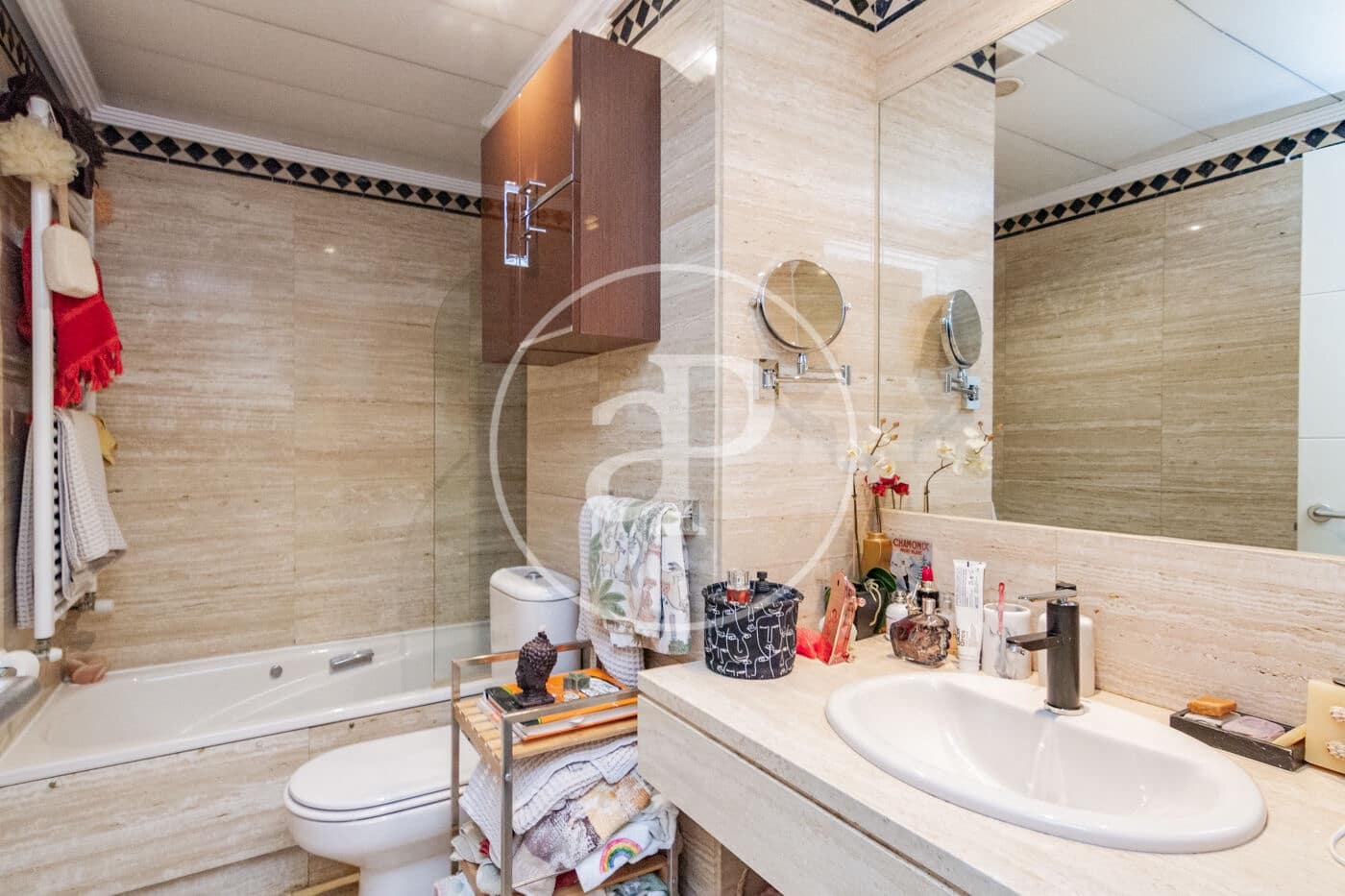 Ático de 3 habitaciones en Madrid ciudad en venta con piscina - 1.395.000 € (Ref: 9488351)