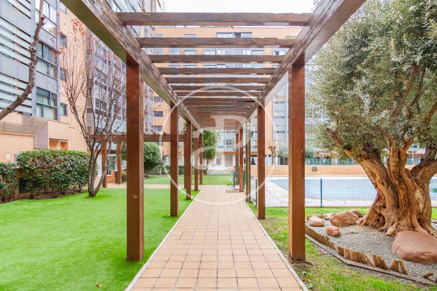 Ático de 3 habitaciones en Madrid ciudad en venta con piscina - 1.395.000 € (Ref: 9488351)