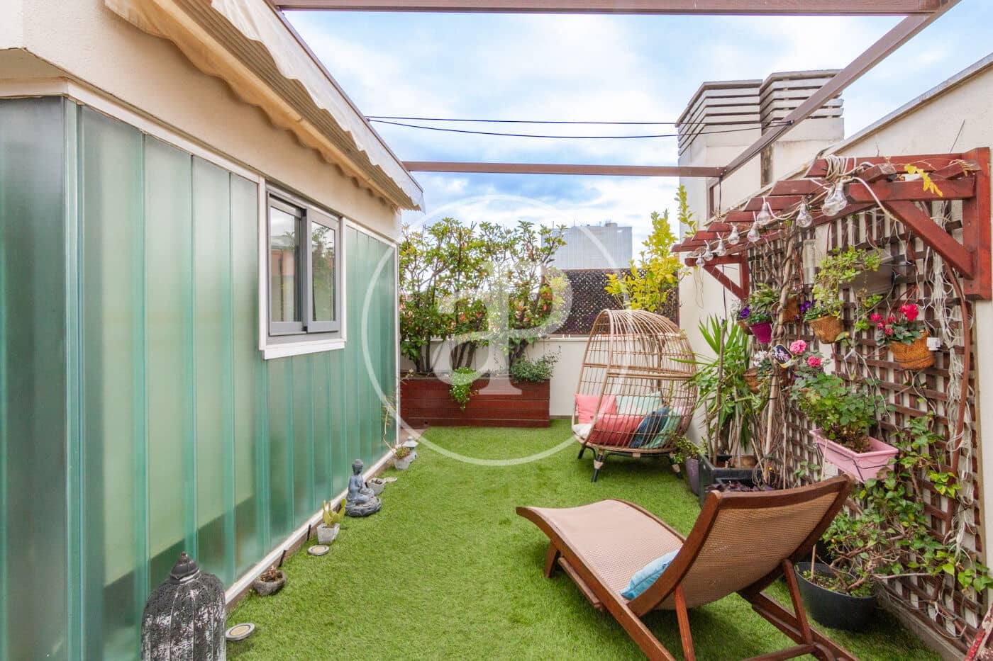 Ático de 3 habitaciones en Madrid ciudad en venta con piscina - 1.395.000 € (Ref: 9488351)