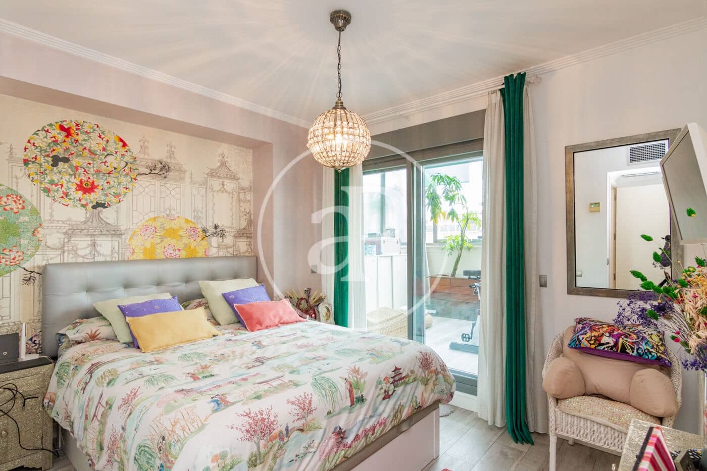 Ático de 3 habitaciones en Madrid ciudad en venta con piscina - 1.395.000 € (Ref: 9488351)