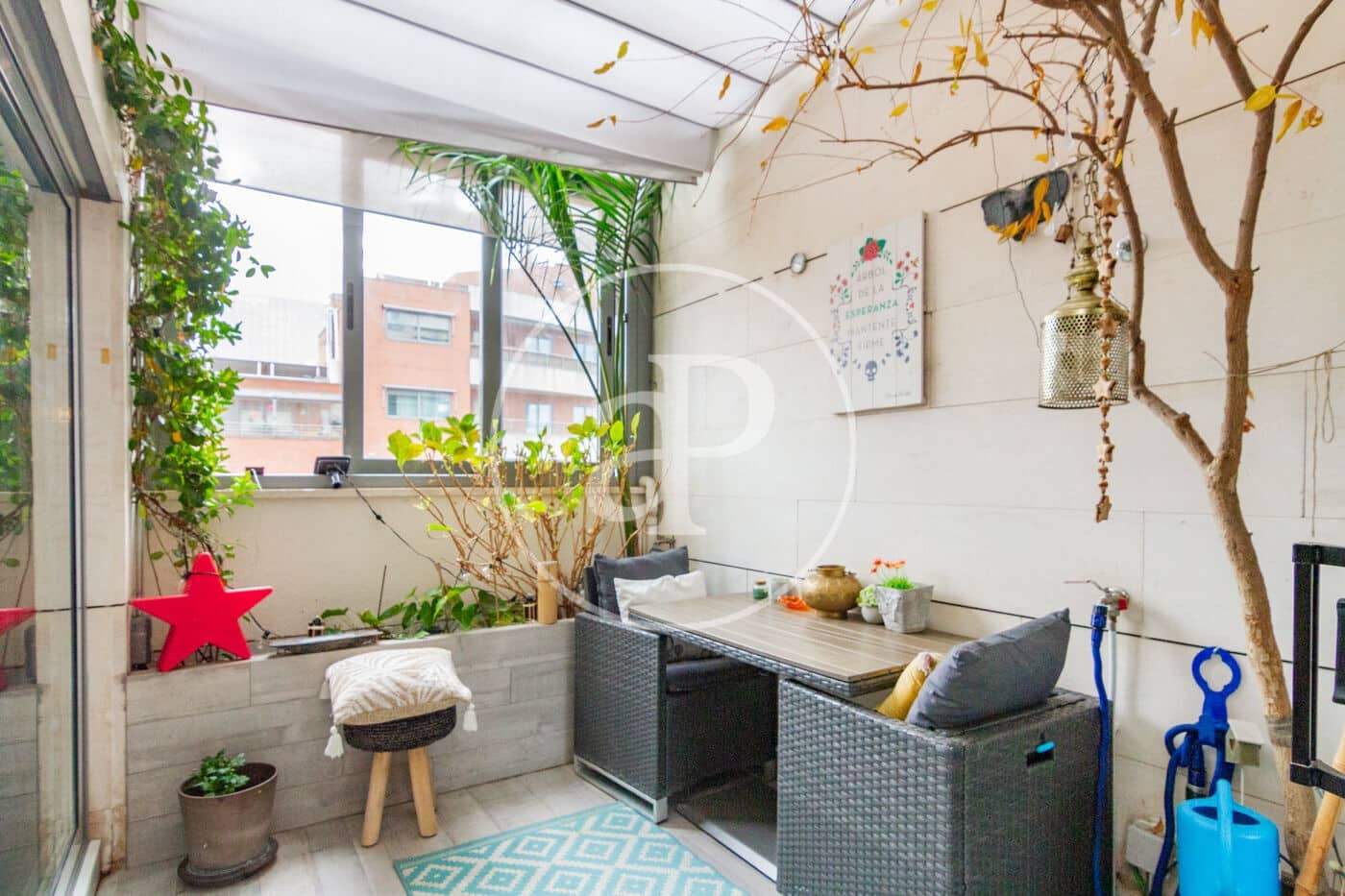 Ático de 3 habitaciones en Madrid ciudad en venta con piscina - 1.395.000 € (Ref: 9488351)