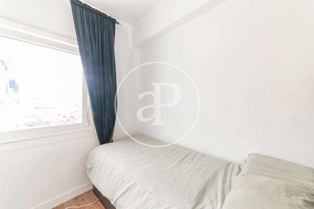 1 slaapkamer Appartement te huur in Recoletos, Madrid stad - € 1.100 (Ref: 9488352)