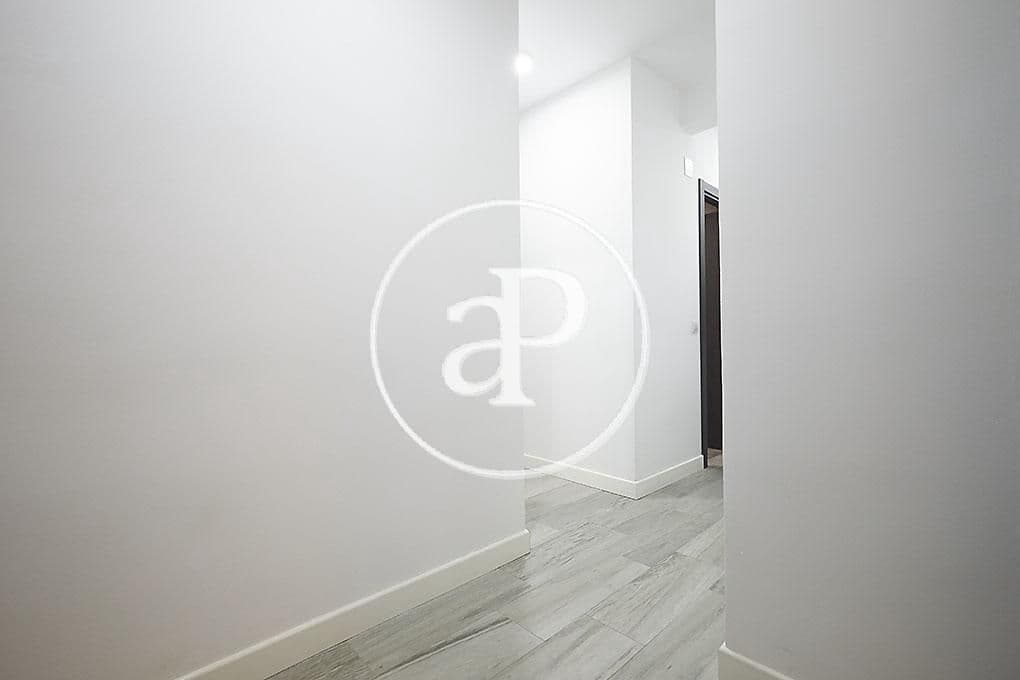 Apartamento de 5 habitaciones en Madrid ciudad en alquiler - 3.500 € (Ref: 9491455)