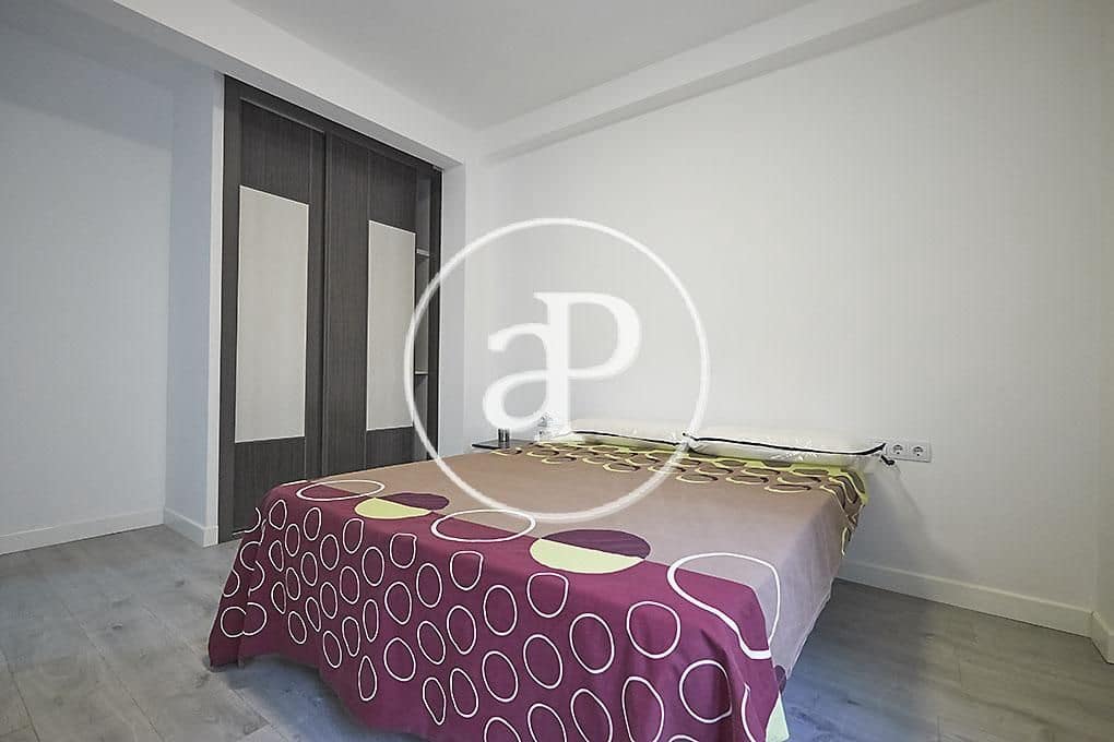 Apartamento de 5 habitaciones en Madrid ciudad en alquiler - 3.500 € (Ref: 9491455)