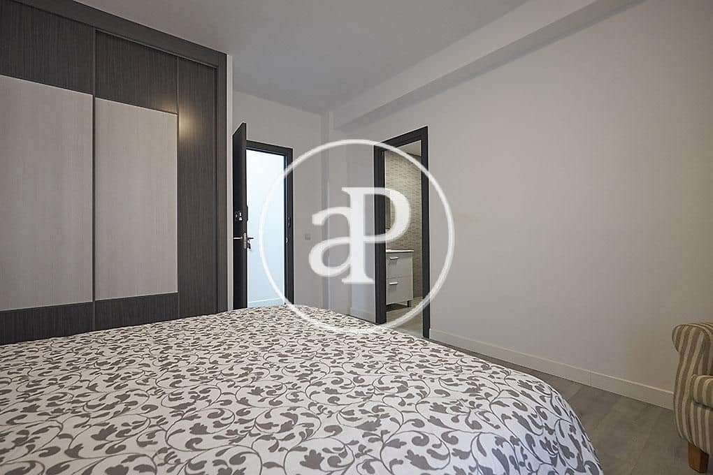 Apartamento de 5 habitaciones en Madrid ciudad en alquiler - 3.500 € (Ref: 9491455)