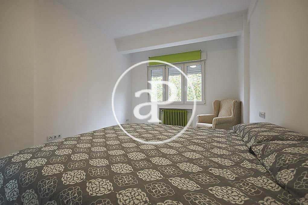 Apartamento de 5 habitaciones en Madrid ciudad en alquiler - 3.500 € (Ref: 9491455)