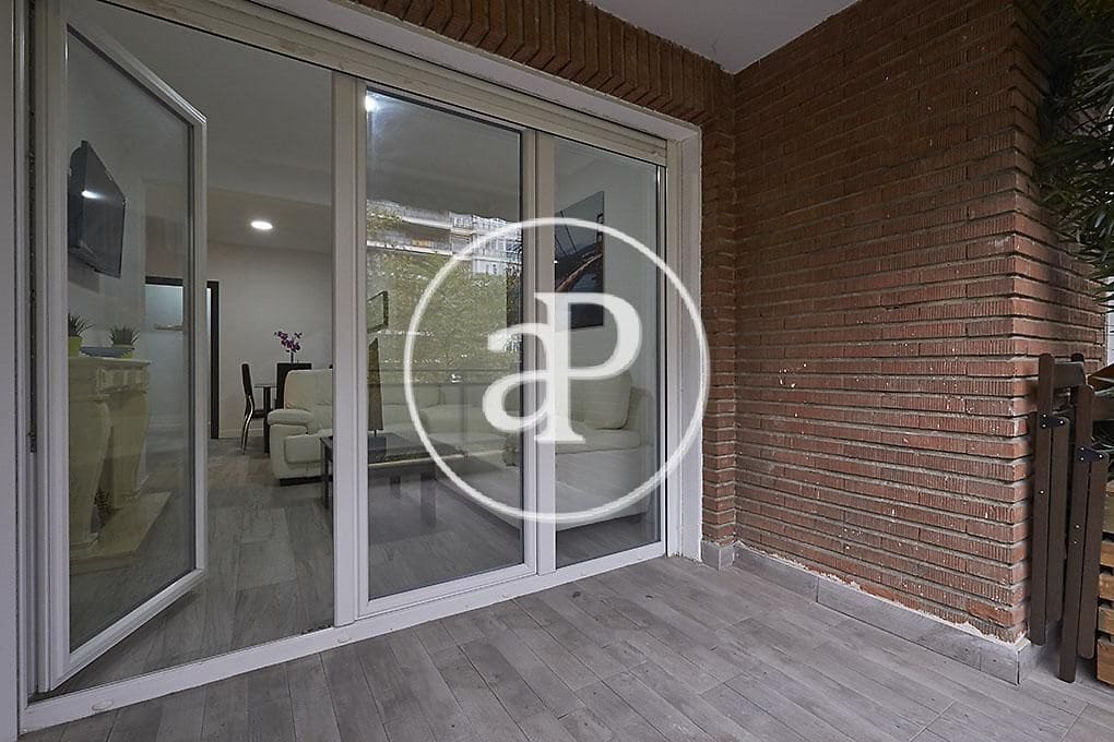 Apartamento de 5 habitaciones en Madrid ciudad en alquiler - 3.500 € (Ref: 9491455)