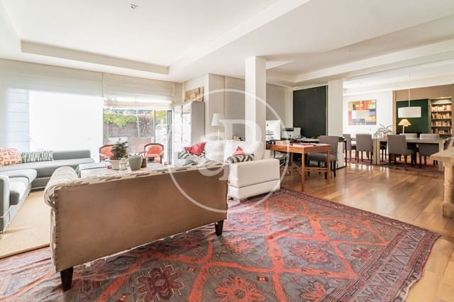 7 quarto Moradia para venda em Boadilla del Monte com piscina - 2 675 000 € (Ref: 9491456)