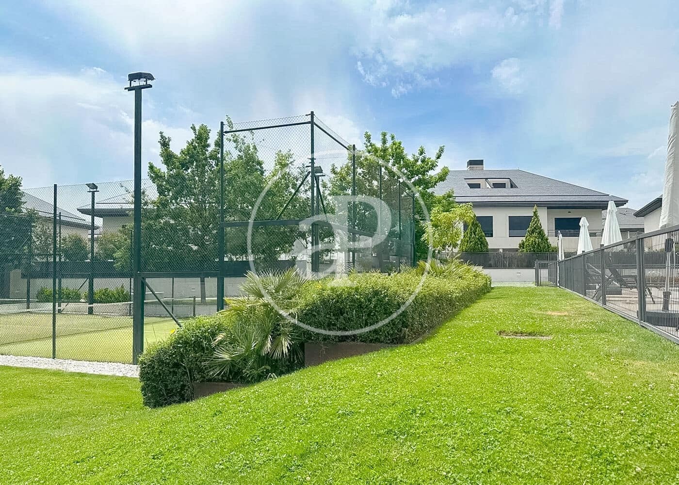 7 quarto Moradia para venda em Boadilla del Monte com piscina - 2 675 000 € (Ref: 9491456)