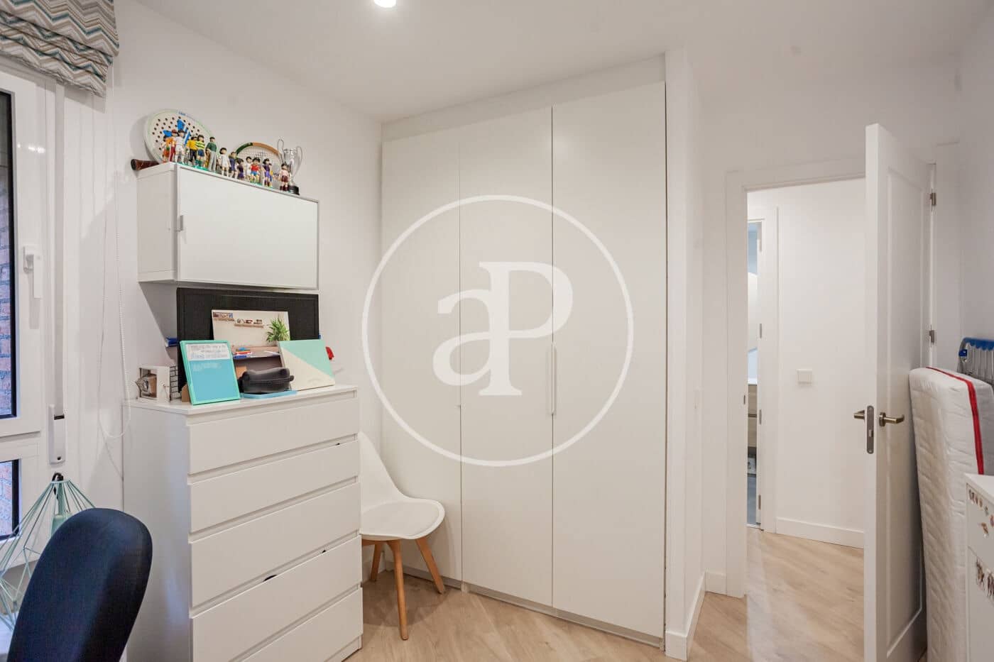 Apartamento de 3 habitaciones en Pozuelo de Alarcón en venta con piscina - 850.000 € (Ref: 9494656)