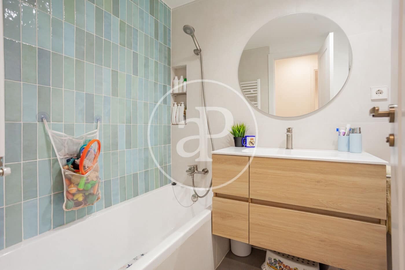 Apartamento de 3 habitaciones en Pozuelo de Alarcón en venta con piscina - 850.000 € (Ref: 9494656)