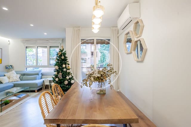 Apartamento de 3 habitaciones en Pozuelo de Alarcón en venta con piscina - 850.000 € (Ref: 9494656)